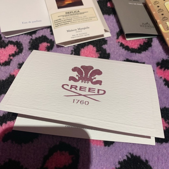 CHRISTIAN DIOR Cosmetic pouch, box and 5 luxe samples - Picture 13 of 15